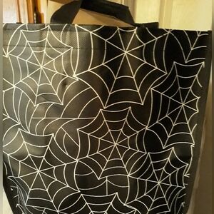 CUTE Spider Web Tote Bag NWT